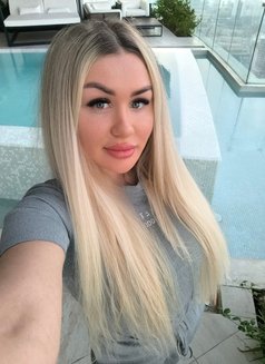 Marina - escort in Dubai Photo 4 of 10