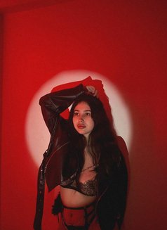 Marina - escort in Dubai Photo 8 of 9