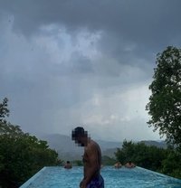 Mario - Male escort in Colombo