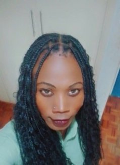 Marion - Transsexual escort in Nairobi Photo 2 of 5