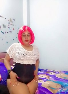 MARION - escort in New Delhi Photo 14 of 24