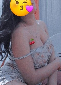 Mariooma - escort in Cairo Photo 2 of 3