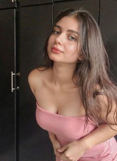 Marixa - Masajista in Muscat Photo 7 of 9