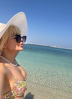 mariya - escort in Muscat Photo 3 of 6