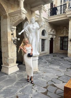 mariya - escort in Muscat Photo 5 of 6