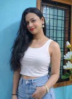 Mariya Singh - Transsexual escort in Hyderabad Photo 1 of 4