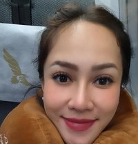 Mariya - puta in Bangkok