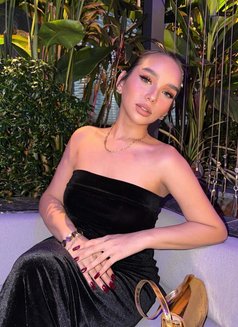 LUCIANA - escort in Taipei Photo 5 of 7