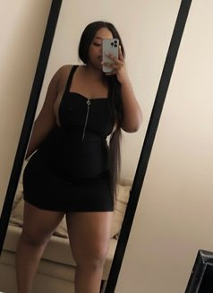 MARIYAM - puta in Muscat Photo 4 of 6