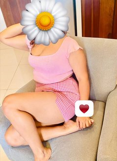 Mariyon - escort in Colombo Photo 1 of 3