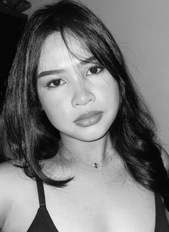 Mariyoung - escort in Manila Photo 4 of 7