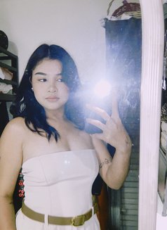 Mariyoung - escort in Manila Photo 6 of 7