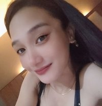 hot girl in town - escort in Manila