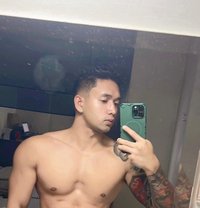 Mark - Male escort in Manila