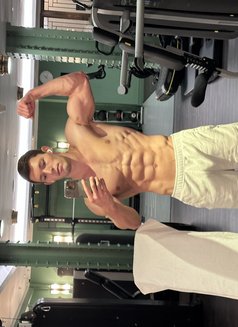 Mark - Male escort in Dubai Photo 12 of 12