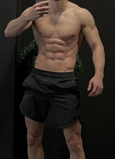 Mark - Male escort in Dubai Photo 10 of 10