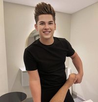 Mark - Male escort in Dubai