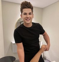 Mark - Acompañantes masculino in Dubai Photo 6 of 6
