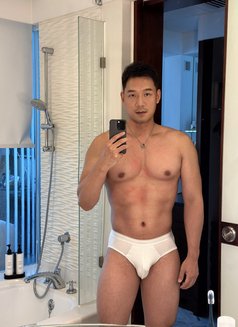 Mark - Male escort agency in Hong Kong Photo 1 of 6