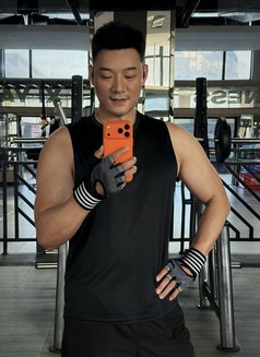 Mark - Male escort agency in Hong Kong Photo 5 of 6