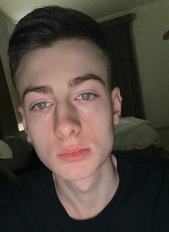 Mark - Male escort in Jeddah Photo 1 of 4