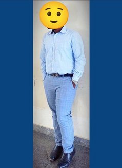 Mark - Male escort in Bangalore Photo 4 of 4
