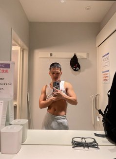 Mark - Male escort in Tokyo Photo 8 of 8