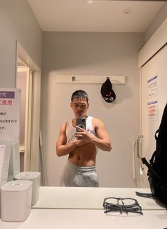 Mark - Acompañantes masculino in Tokyo Photo 4 of 7