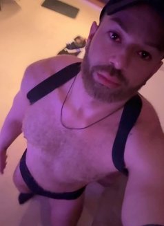 Mark Latino - Male escort in Dublin Photo 5 of 10