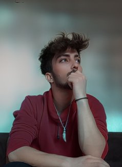 MARK - Acompañantes masculino in Beirut Photo 2 of 6