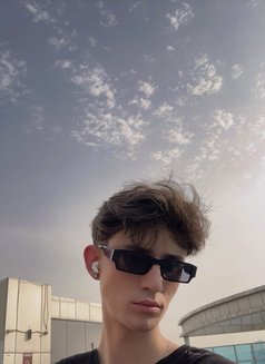 Mark - Male companion in Dubai Photo 7 of 13