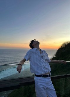 Mark - Male companion in Dubai Photo 12 of 13