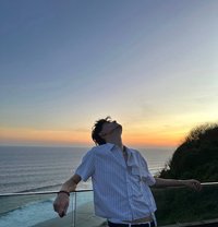 Mark - Male companion in Dubai