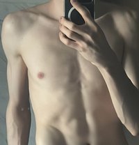 Mark 🥀 - Male escort in Riyadh