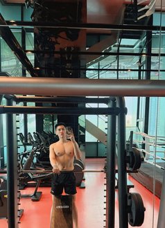Mark - Male escort in Bangkok Photo 5 of 15