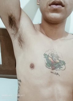Markgodwin - Male escort in Manila Photo 5 of 6