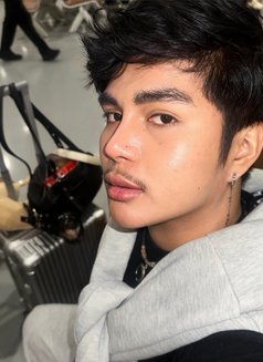 Markus - Male escort in Macao Photo 6 of 12