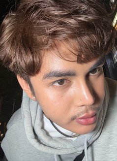 Markus Guevara - Male escort in Bangkok Photo 3 of 5