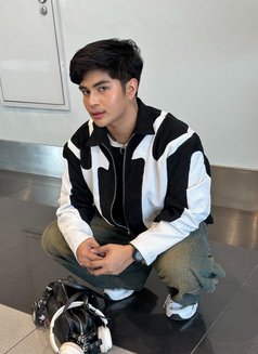 Markus Guevara - Male escort in Bangkok Photo 4 of 5