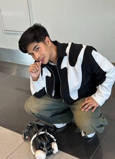 Markus Guevara - Male escort in Bangkok Photo 5 of 5