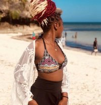 Marlin - Transsexual escort in Nairobi