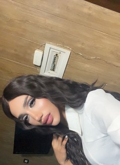 Maro 21 cm 🌶🥵 - Transsexual escort in Beirut Photo 28 of 30