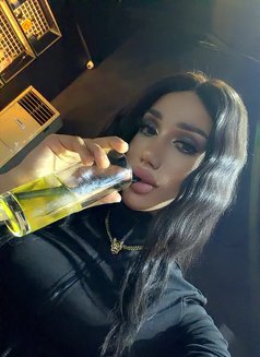 Maro 21 cm 🌶🥵 - Transsexual escort in Beirut Photo 28 of 28
