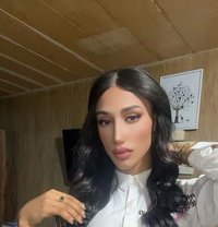 Maro - Transsexual escort in Beirut Photo 4 of 6