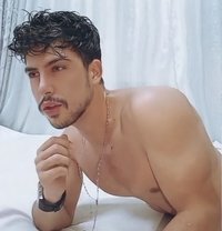 Maro - Male escort in Dubai