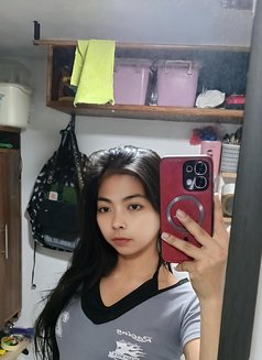 Marria - escort in Manila Photo 2 of 3