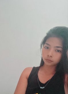 Marria - escort in Manila Photo 6 of 8