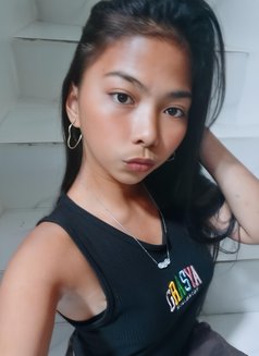 Marria - puta in Manila Photo 11 of 12