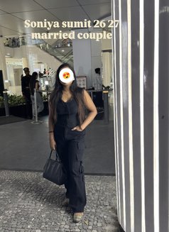 Married Couple - puta in Gurgaon Photo 7 of 10