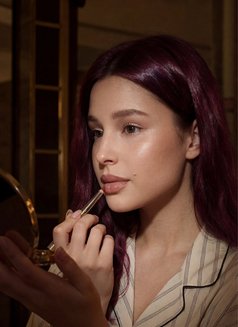 Marry - puta in Dubai Photo 4 of 6